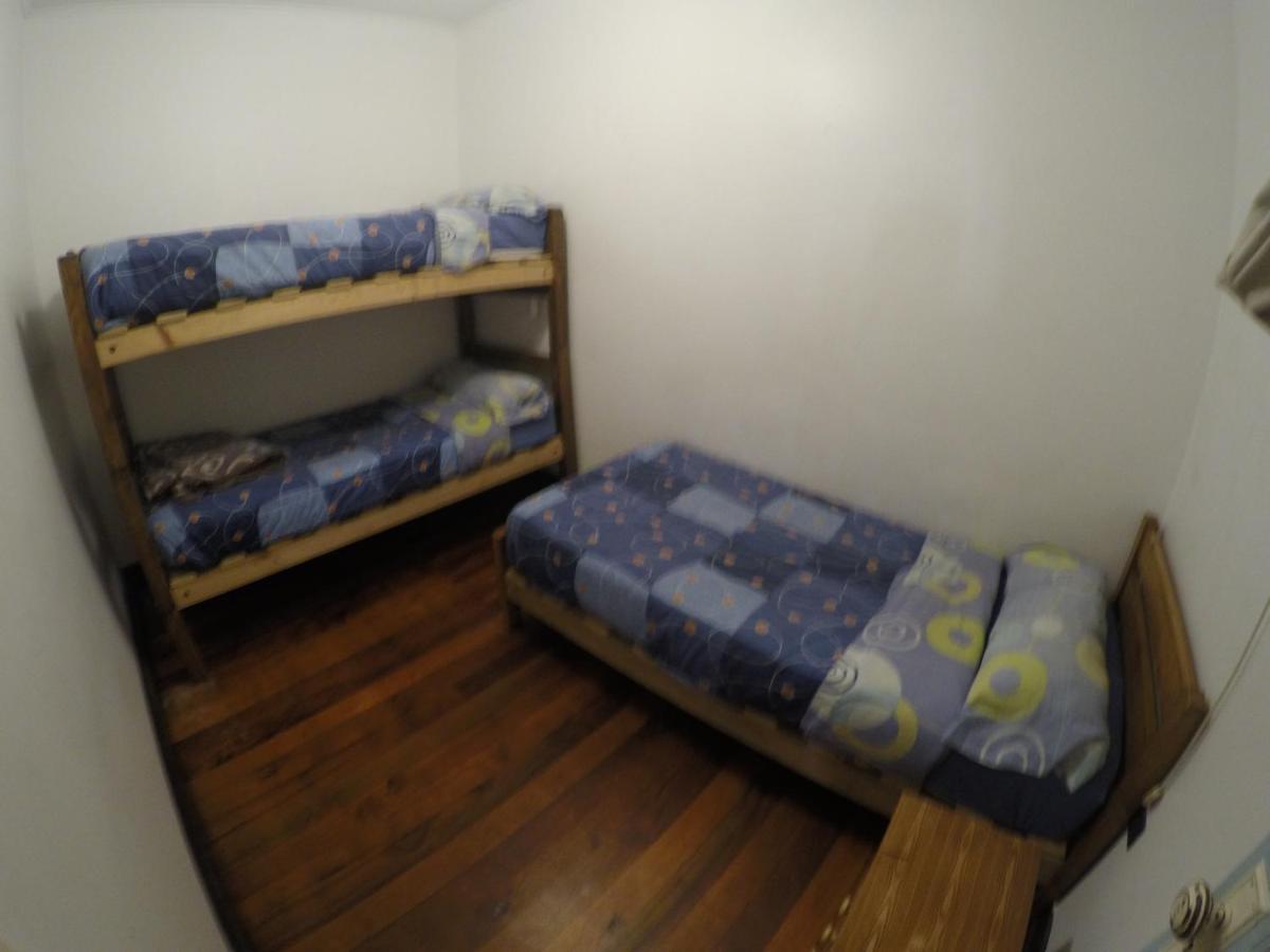 Lemuria Hostel 발파라이소 외부 사진