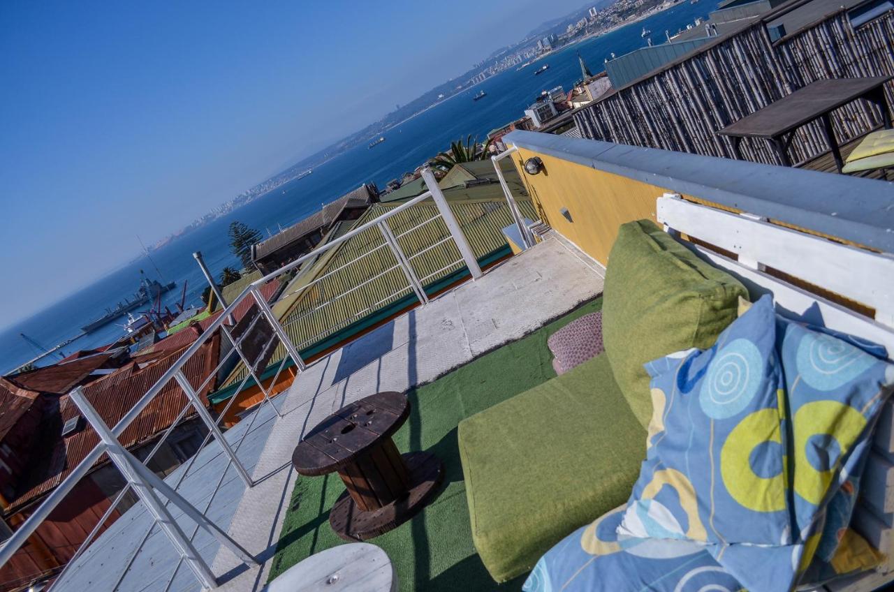 Lemuria Hostel 발파라이소 외부 사진