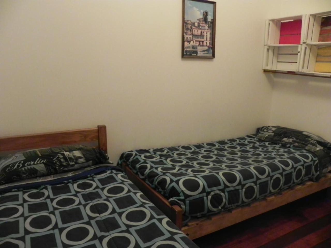 Lemuria Hostel 발파라이소 외부 사진